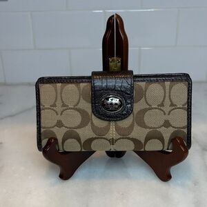 Coach Wallet Y2K Jacquard Signature Logo Canvas Snap Closure Compact Wallet